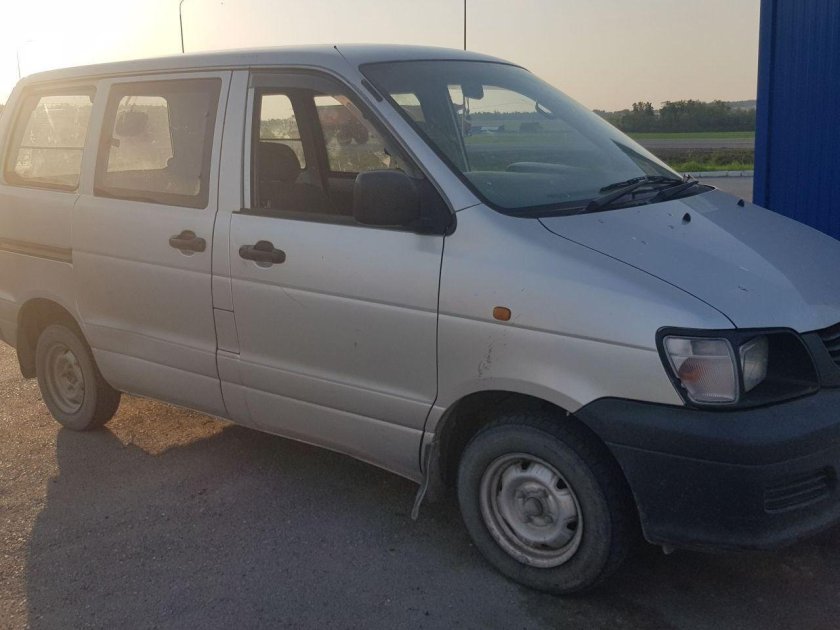 Toyota Lite Ace 2002