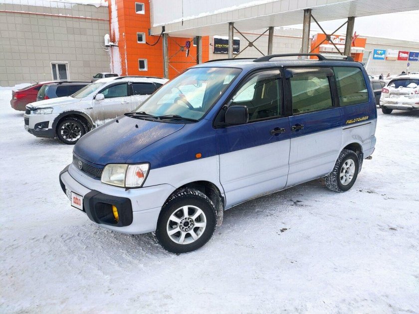 Toyota Lite Ace Noah