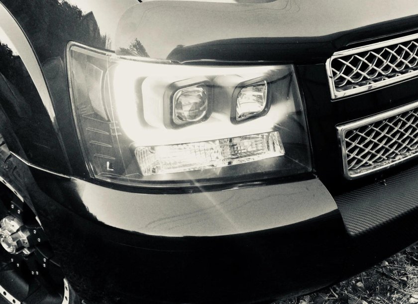 Фары Шевроле Тахо 900