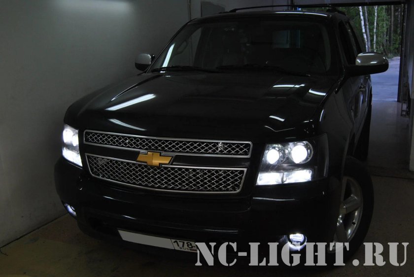 Фары Chevrolet Tahoe gmt900