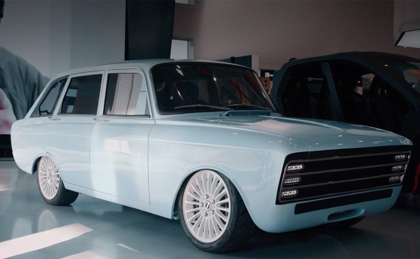 Электромобиль ИЖ Комби Калашников