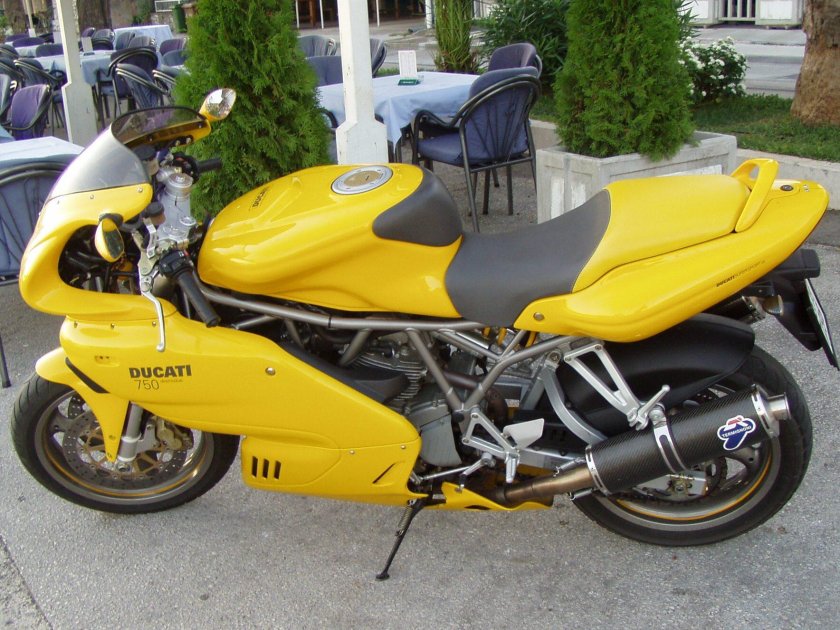 Ducati 750ss