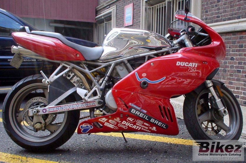 Ducati Supersport 750