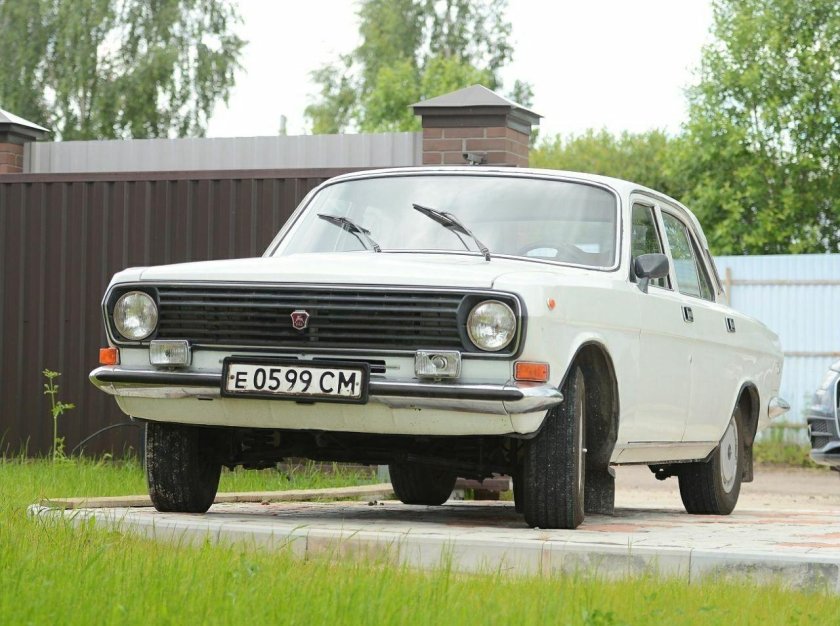 Газ 2410 волга