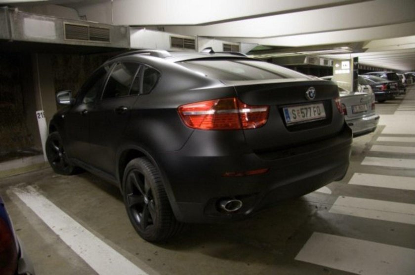 BMW x6 Black Matte