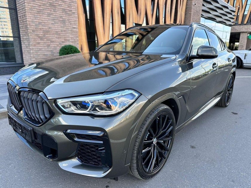 BMW x6 Black Matte