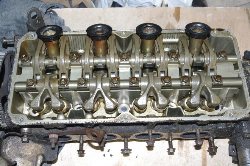 ГБЦ Мицубиси 4g64