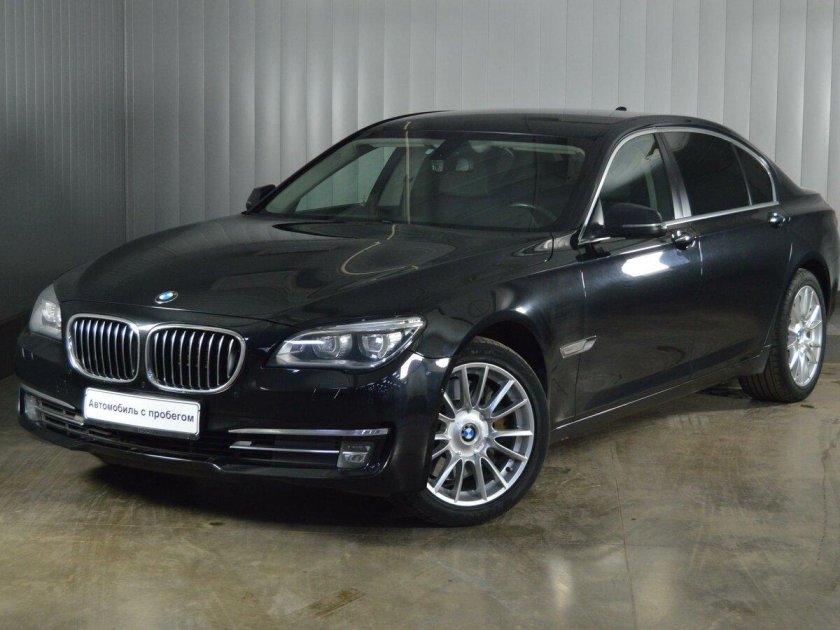 BMW 750li 2013