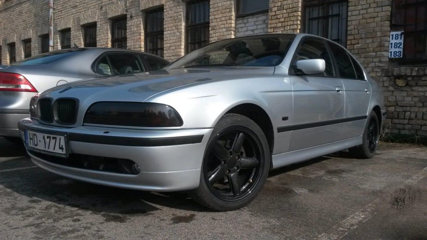 BMW Дельфин е39