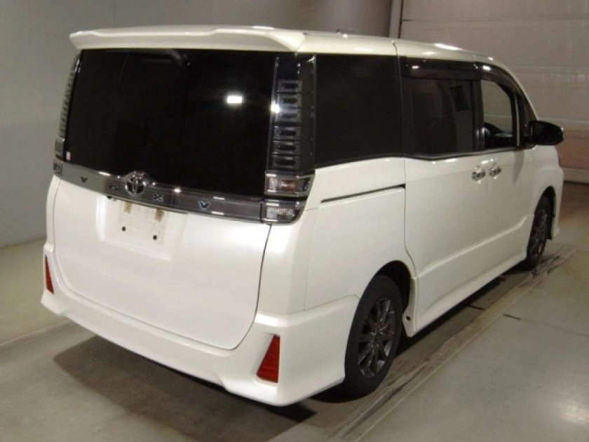 Тойота ноах гибрид