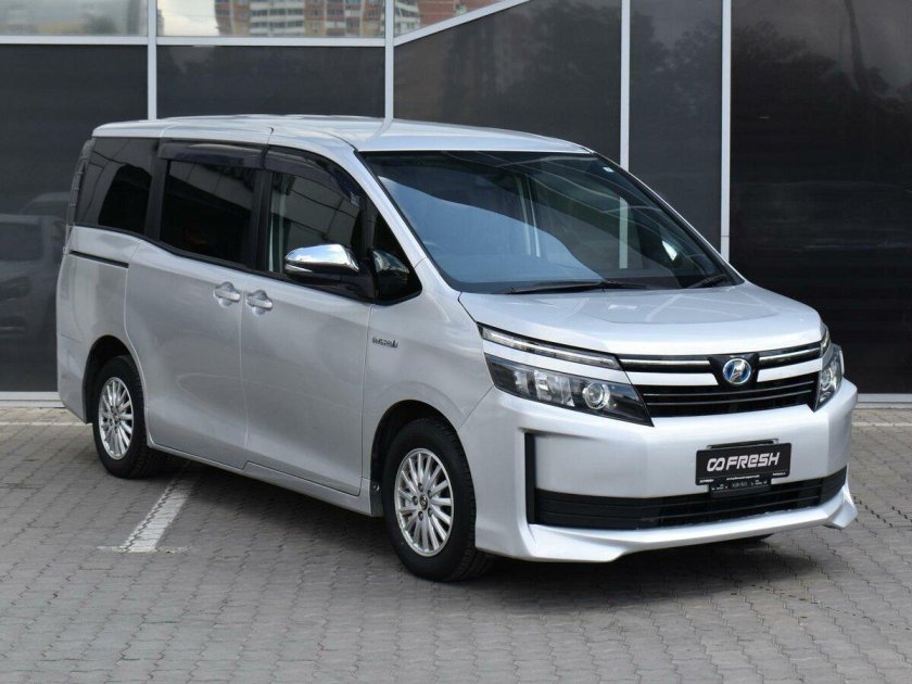 Тойота вокси гибрид