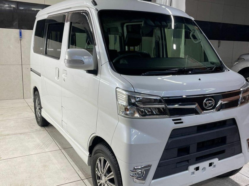 Daihatsu hijet van 2019
