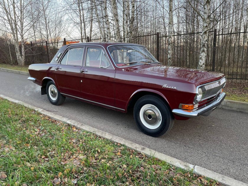 ГАЗ 24 бордовая