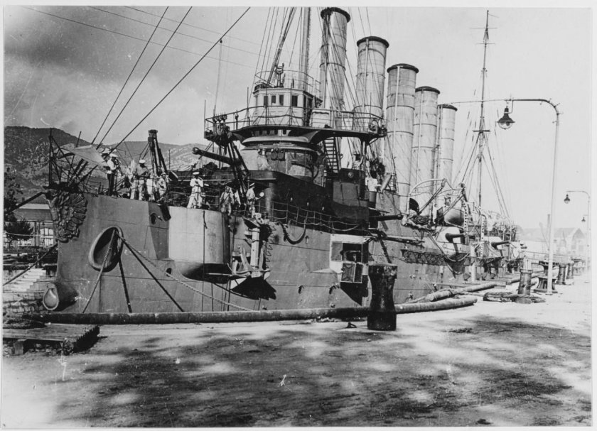 Аскольд бронепалубный крейсер