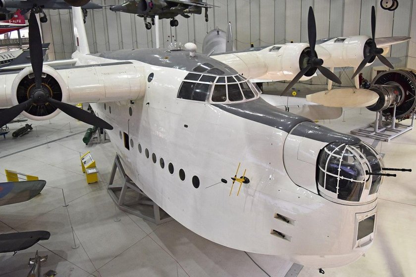 Сандерленд самолет