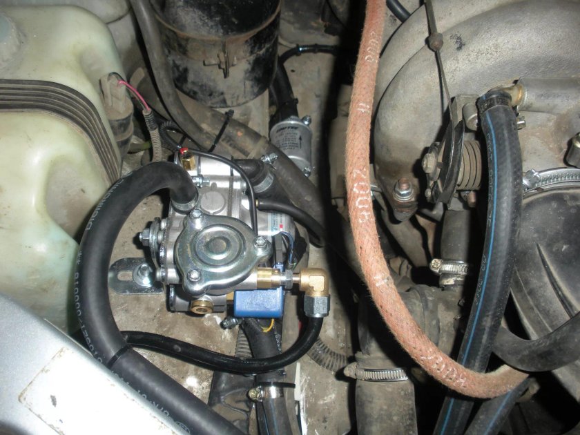 ГБО 4 поколения на Ниве