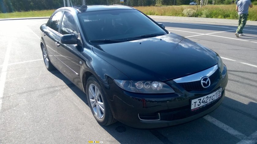 Мазда 6 2002 черная