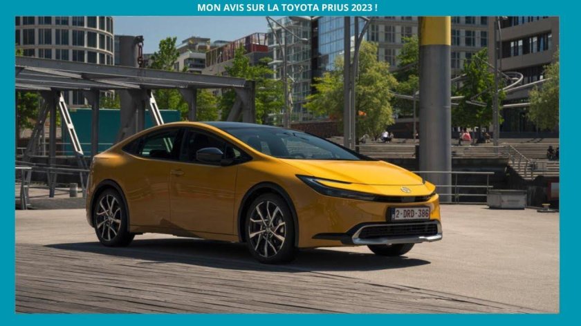 Тойота Приус 2022