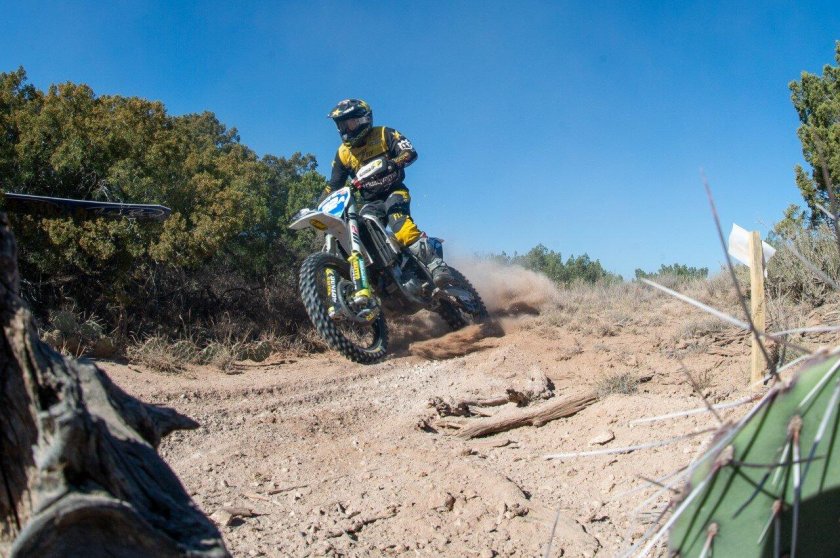 Хускварна эндуро дакар