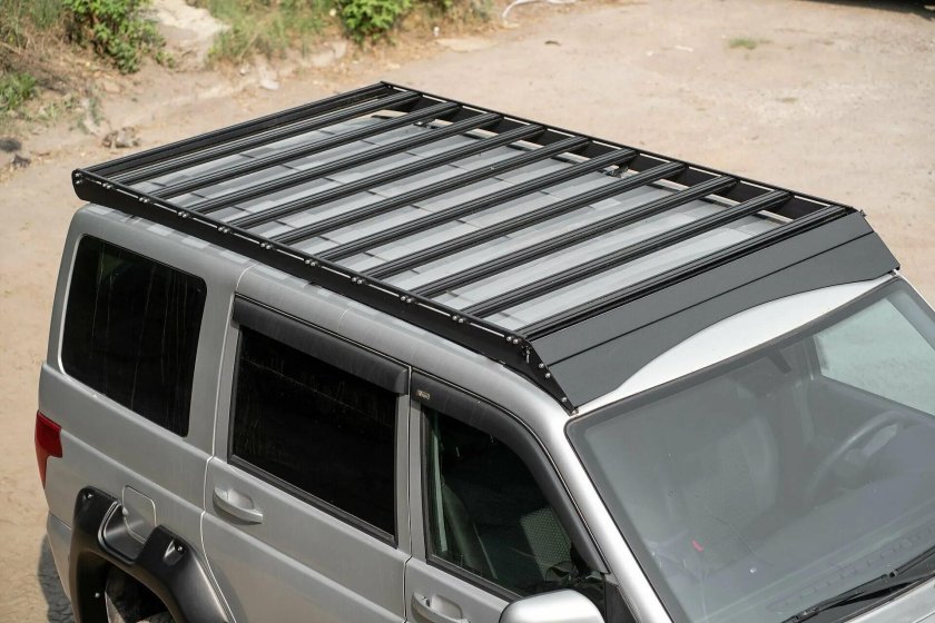 Доп свет на УАЗ Патриот на багажник