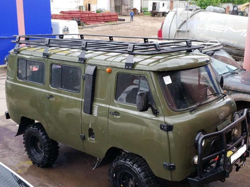 УАЗ 452 экспедиционный