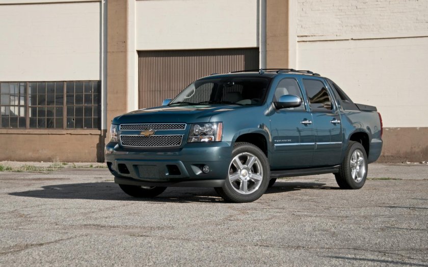 Chevrolet Avalanche 2012