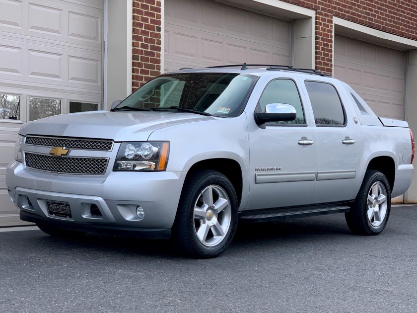 Chevrolet Avalanche 2013