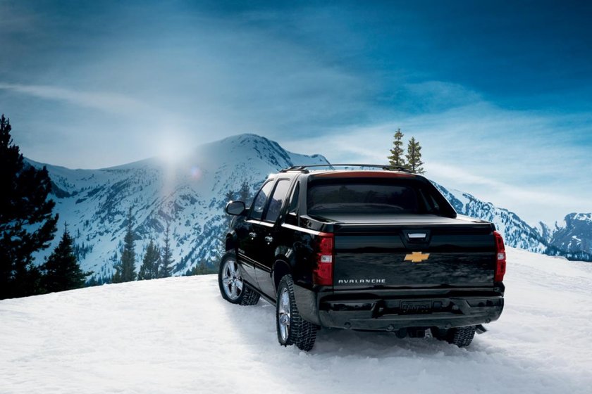 Шевроле Аваланч 2013