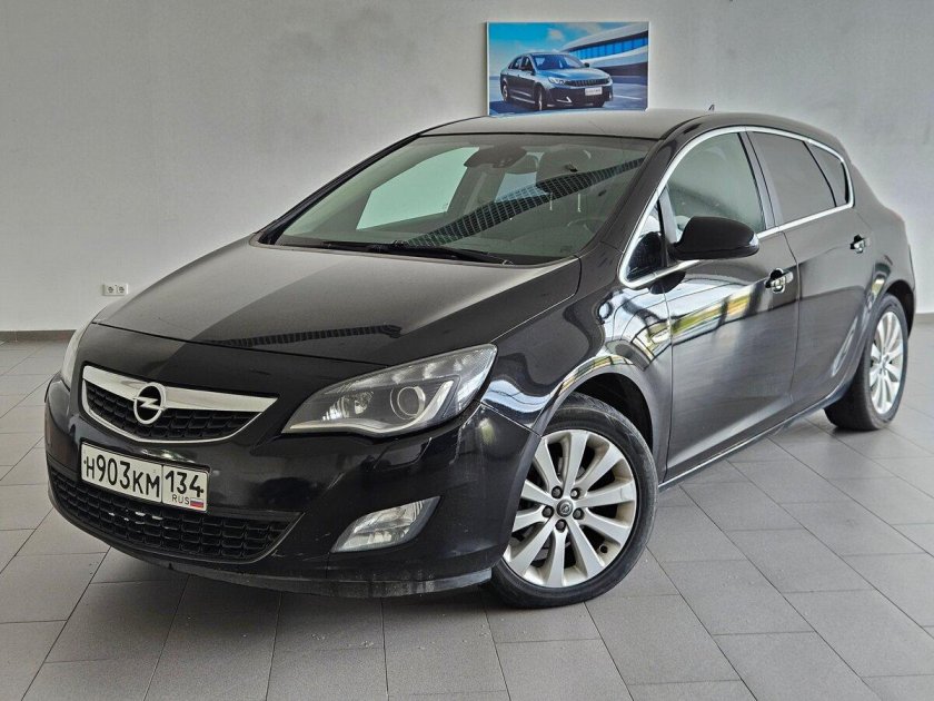 Opel astra j 2012