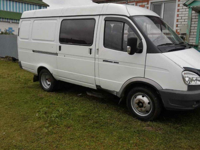 Газель цельнометаллическая (газ 2705)