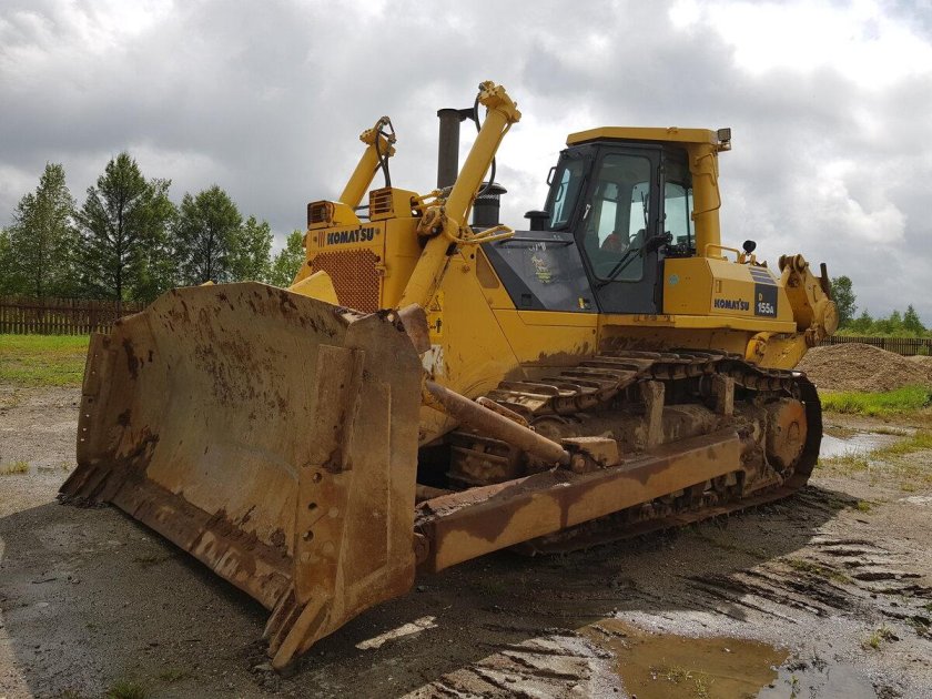 Бульдозер Komatsu d155a-5