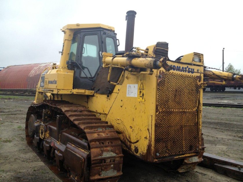 Бульдозер Komatsu d155a-5