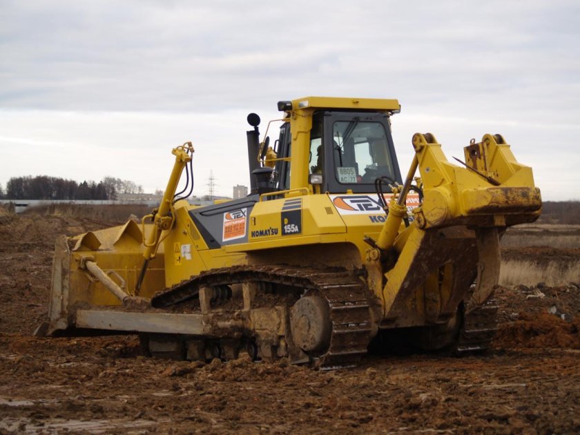 Бульдозер комацу