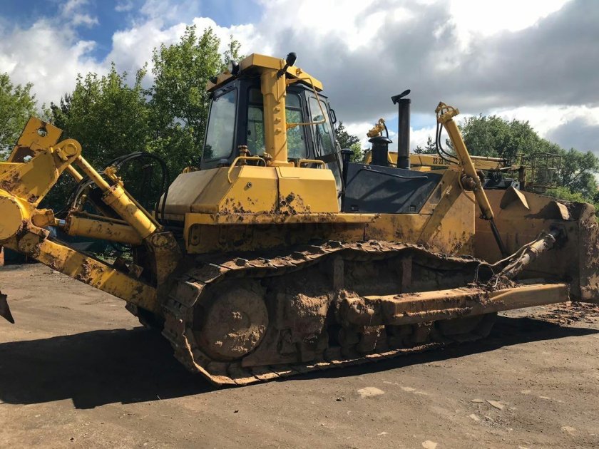 Бульдозер Komatsu d155a-5