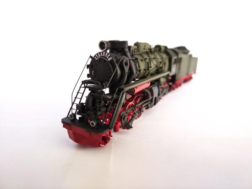 Теплопаровоз 8000