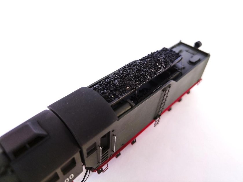 Теплопаровоз 8000