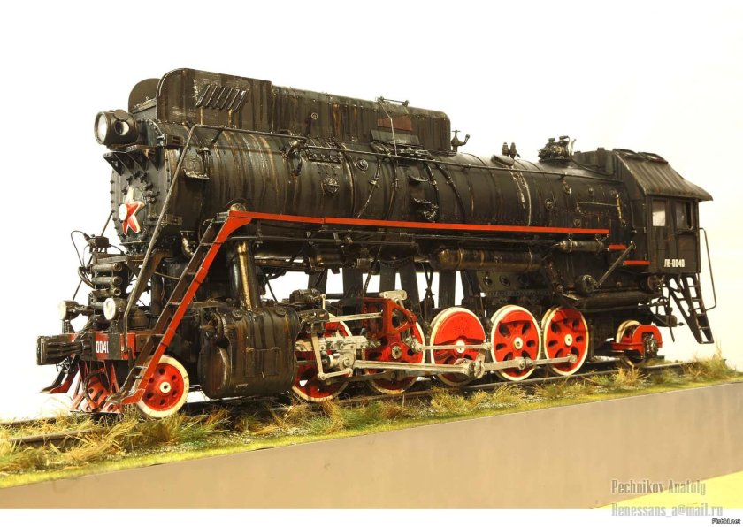 Модель паровоз лв