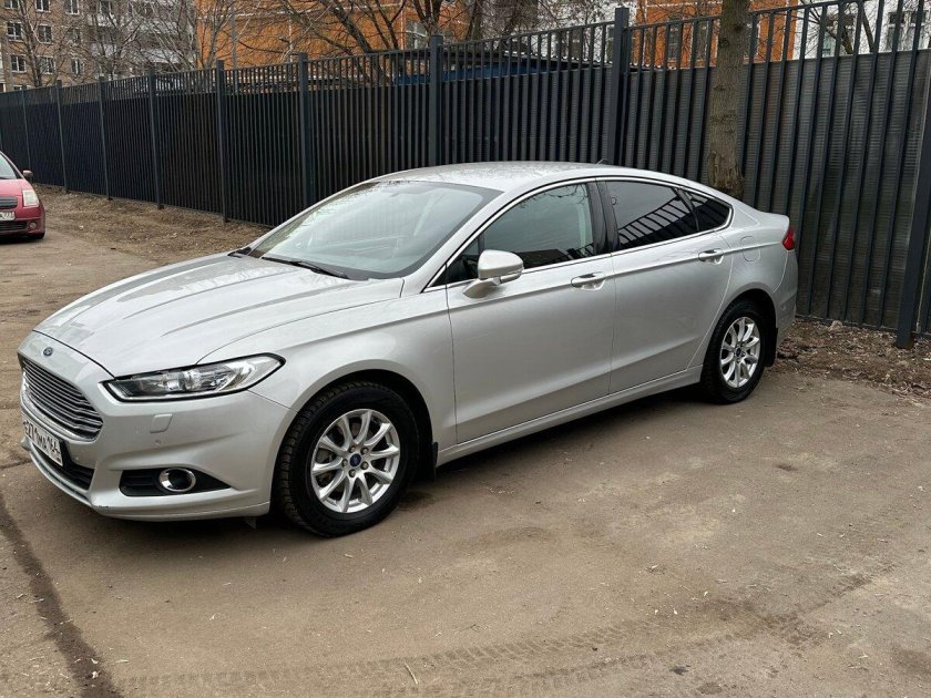 Ford mondeo 2015