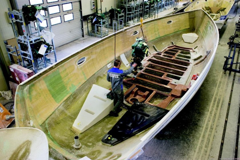 Яхта Сильвер 550