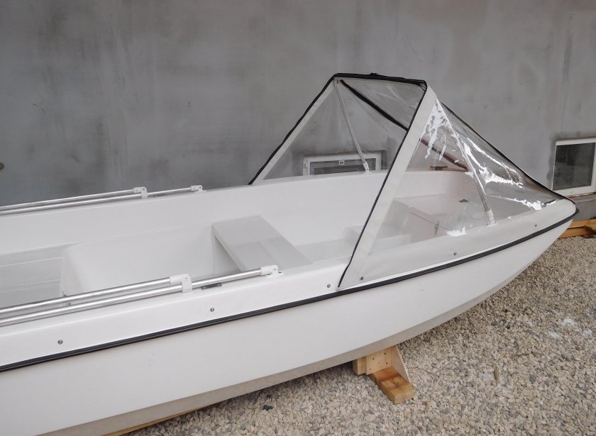 Кайман 350 стеклопластиковая