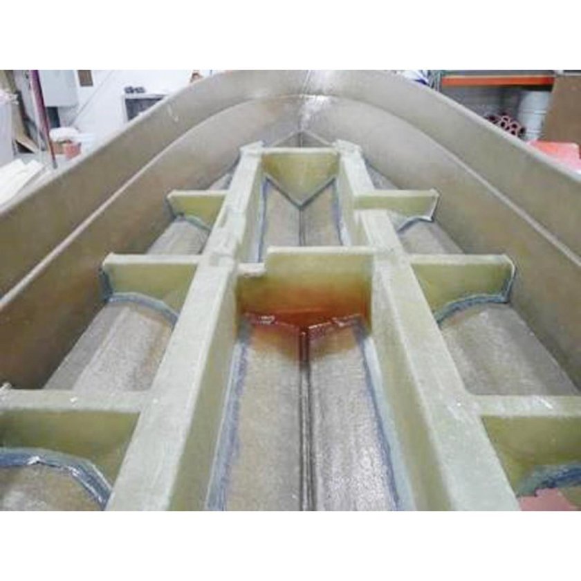 Матрица для лодки из стеклопластика