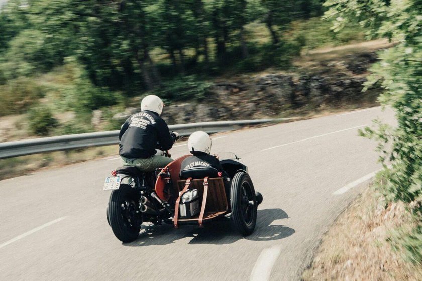 Yamaha с коляской