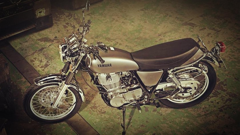 Yamaha sr400