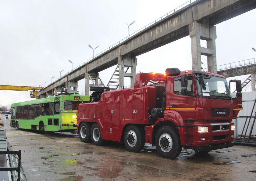 КАМАЗ 65801 эвакуатор