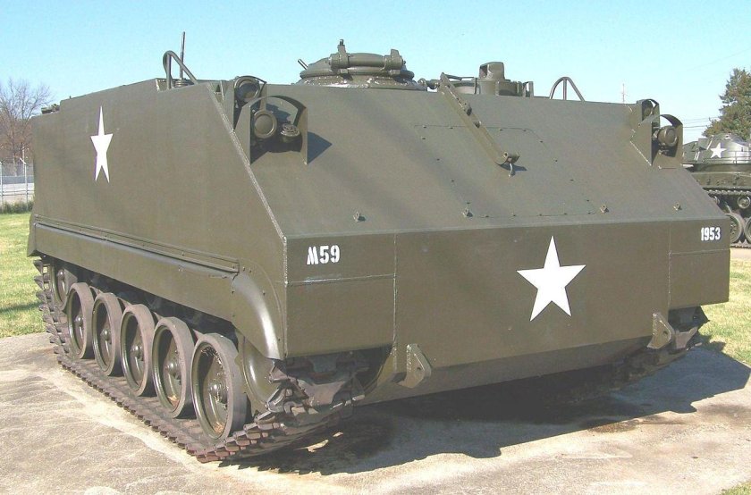 М 113 бронетранспортер