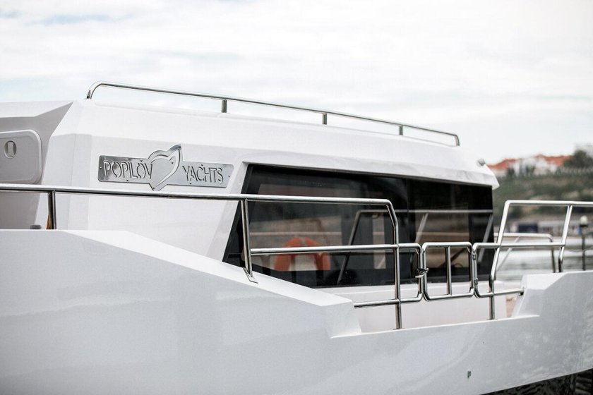 Стальная яхта Попилов