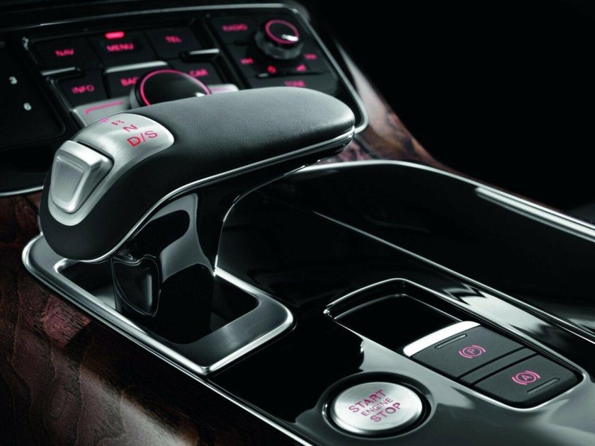 Рычаг АКПП Audi a8