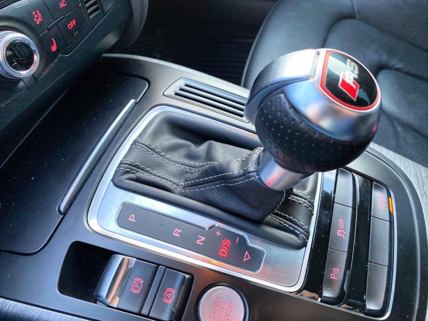 Ручка АКПП Ауди а5