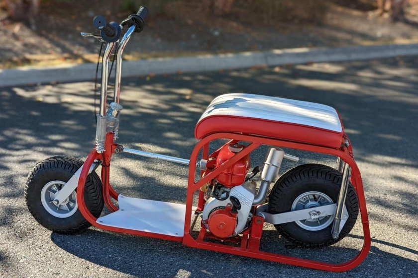 Маленький мотоцикл трак