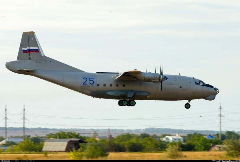 АН-12 циклон